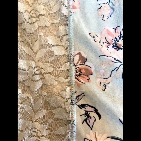 Ardene floral tank top, size XS, colour Pale Green - Picture 4 of 6